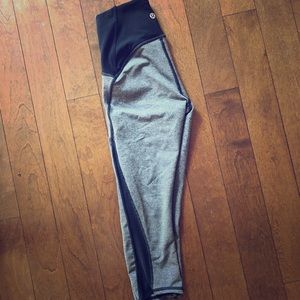Lululemon Gray Capri Leggings size 2